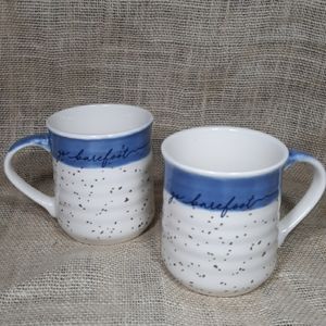 "Go Barefoot" free spirit coffee mug set NWT Large